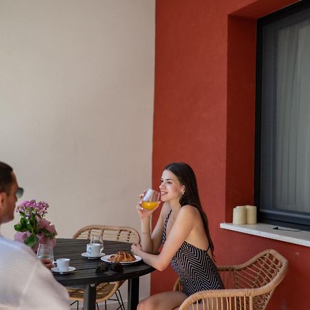 Thalias Quarters - Kalamata Mediterranean Villas 外观 照片